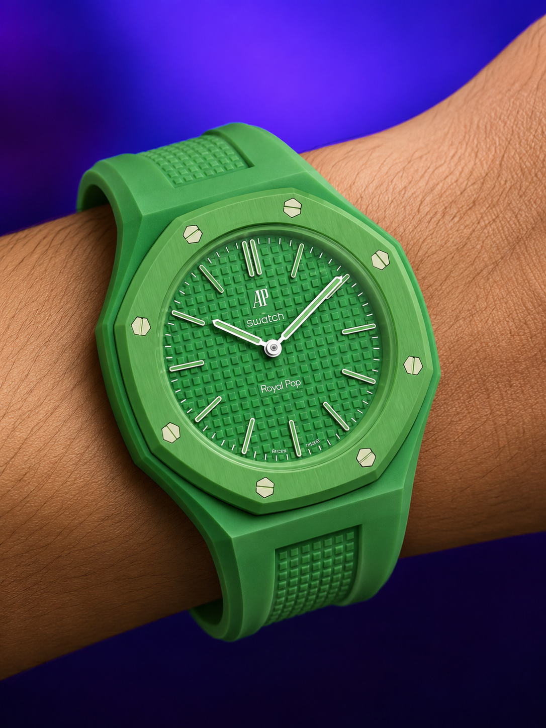 Royal Pop Green Eight with monochrome green RoyalStraps silicone strap