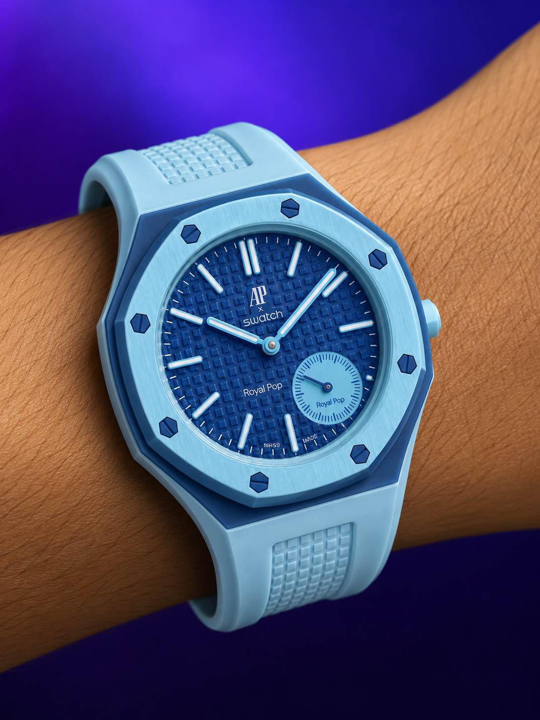 Royal Pop Poppy Blue with light blue ocean RoyalStraps silicone strap
